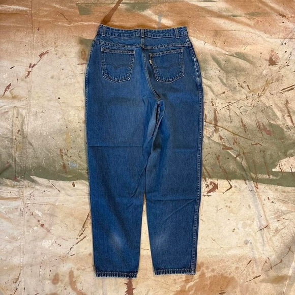 vintage 90s Levi's Misses Jeans Measure 30x28.5 Made in the USA - Picture 4 of 6